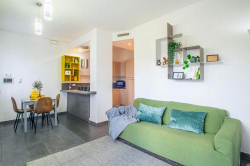 Quartiere XXVII Primavalle Apartment | Battistini Pretty Apartment