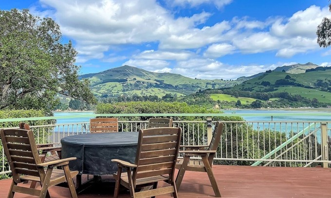Duvauchelle House | Bay View Family Retreat