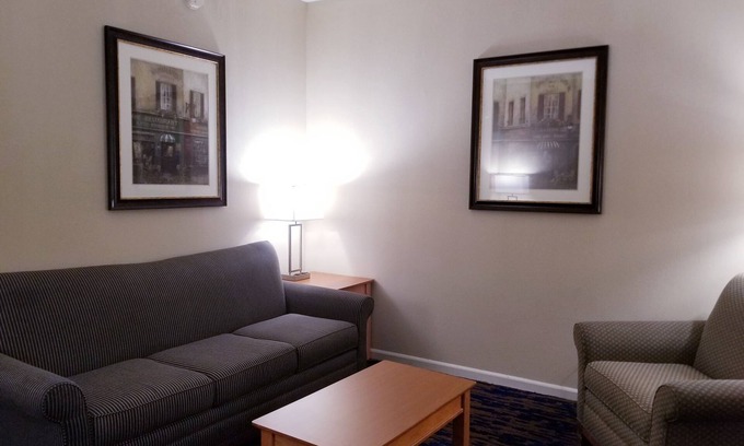 Indianapolis Hotel | Baymont by Wyndham Indianapolis Northwest