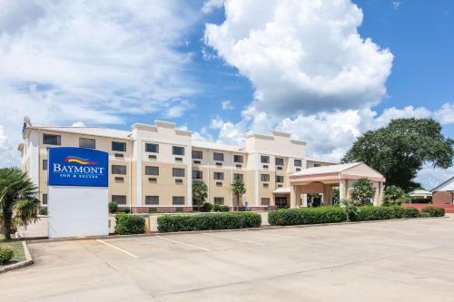 McComb Hotel | Baymont by Wyndham McComb