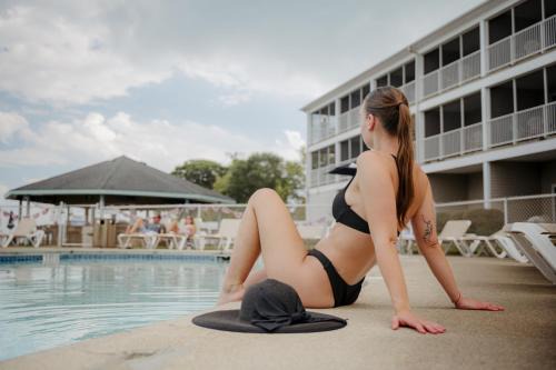 Put-in-Bay Hotel | Bayshore Resort At Put-In-Bay