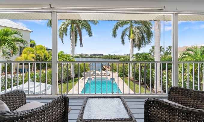 Bonita Springs House | Bayside Retreat | 4-Bedroom & 3-Bath Beach House w/Heated Pool & Spa, Boat Dock