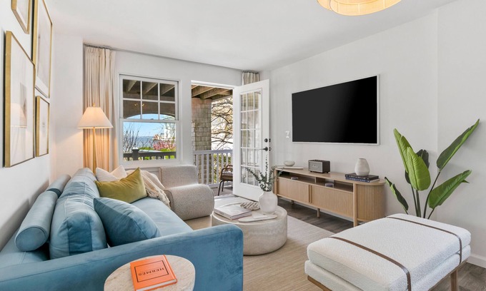 Ortley Beach House | Bayside Retreat with Queen+Bunk Beds and Balcony