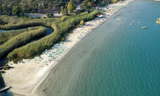 Almyros Apartment | BayView Apartment #1 by the beach,East Crete
