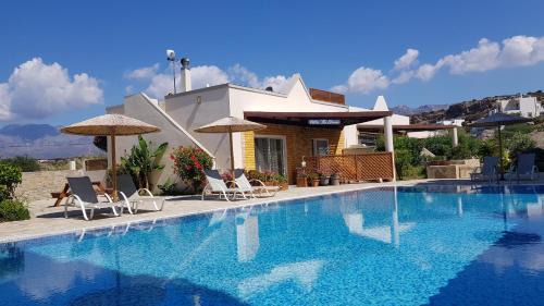 Makry Gialos House | Bayview Villa B11