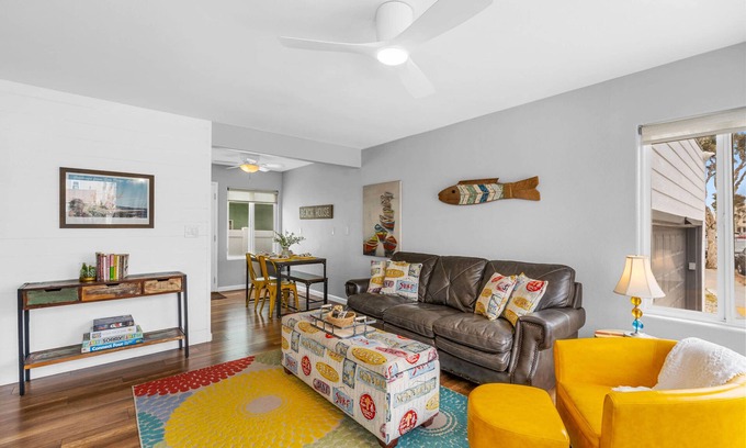 Central Mission Beach House | Beach-2-Bay 1br | Mission Beach | AC | Shops