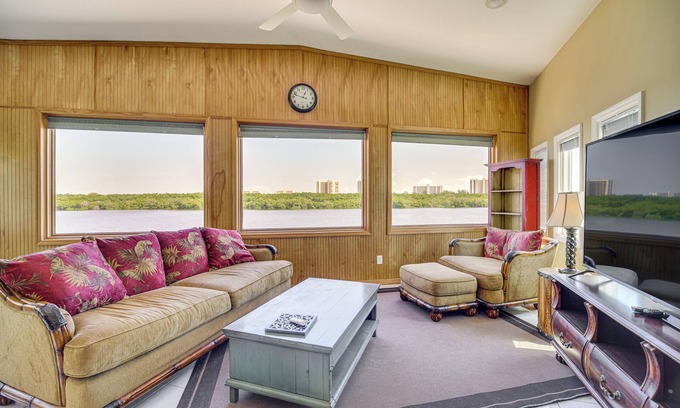 Nettles Island House | Beach Access & Resort Amenities: Jensen Beach Home
