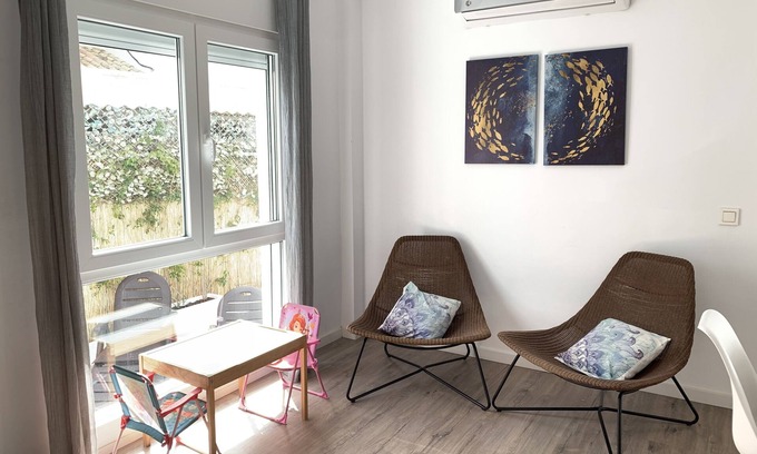 Rota House | Beach and pine trees.