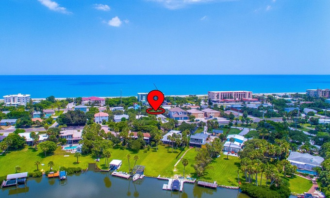Cocoa Beach Apartment | Beach Bungalows By The Sea 1