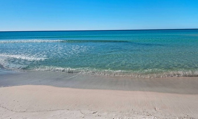 Gulf Pines Condo | Beach Cottage Private Beach Gated Heated Pool