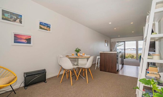 Whitianga Apartment | Beach front apartment at Aqua Soleil complex with use of the lap pool & spa.