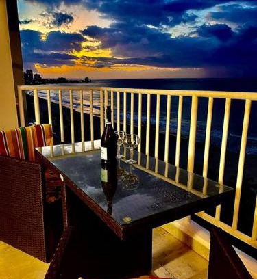 Isla Verde Apartment | Beach Front Condo in Isla Verde!
