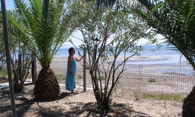 Katochi Cottage | Beach front cottage