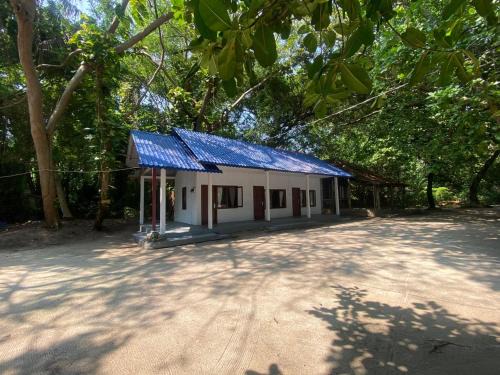 Depok Villa | Beach Front Villa in Kotok Besar