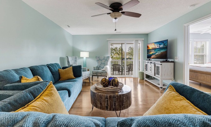 Bolivia Condo | Beach & Golf Getaway in enchanting Bolivia, NC