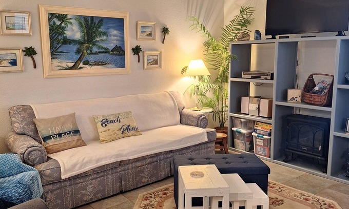 Carlsbad House | Beach, Golf, Legoland, Seaworld, Harbor, Outlets
