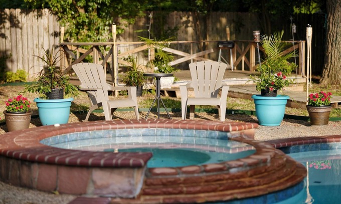 Ovilla House | Beach house getaway in the Country!