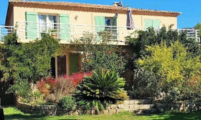 Olmeto Apartment | Beach Tenutella at 50m4 or 6 pers 2 bedrooms A/C/terrace/WiFi/garden