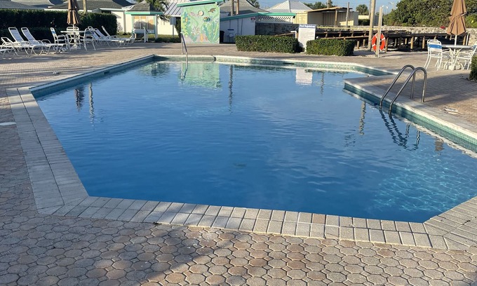 Treasure Cay Villa | Beach Villa #685 Treasure Cay