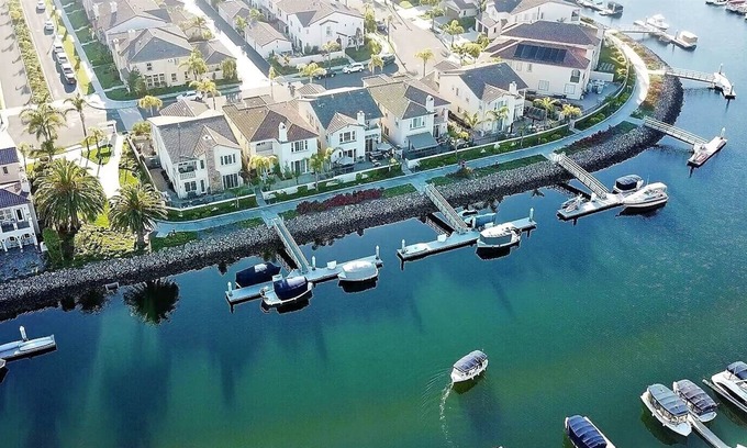 Channel Islands House | Beach Villa at Seabridge