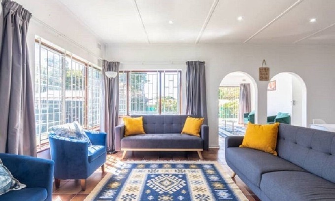 Ballito House | Beach Villa with Pool- walk to the beach