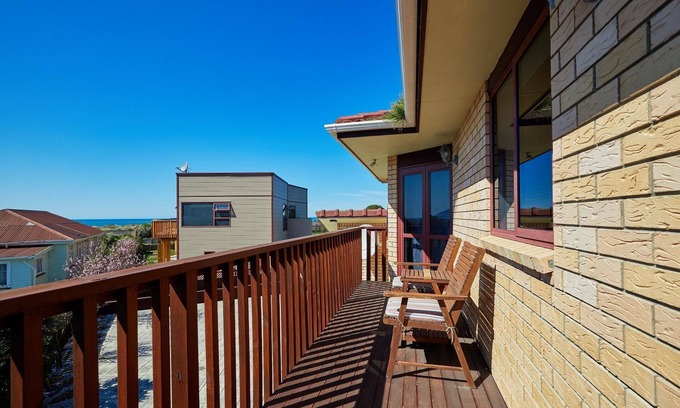 Kaikoura House | Beachcomber - Two Storied, Lovely Home