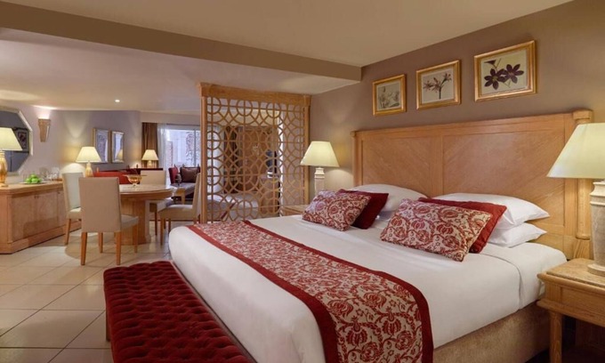 Ras Umm Sid Hotel | Beachfront Adults-Only Stay with Spa, Water Sports & Old Market Access