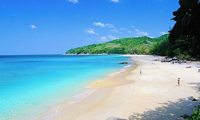 Sa Khu Apartment | Beachfront 120sqm 2BR with Private Plunge Pool on stunning Naithon beach