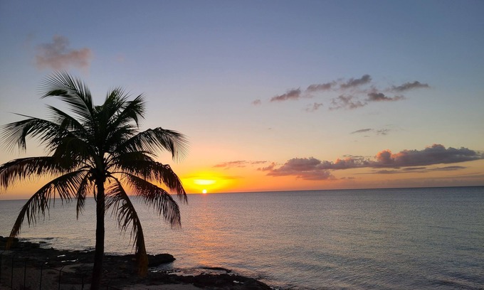 Estate Two Brothers Condo | Beachfront Condo-faces west with amazing sunsets and snorkeling.