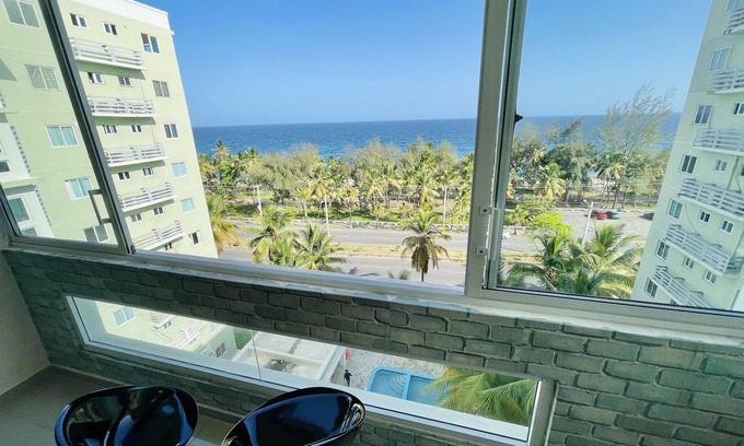 Santo Domingo House | Beachfront Luxury Condo