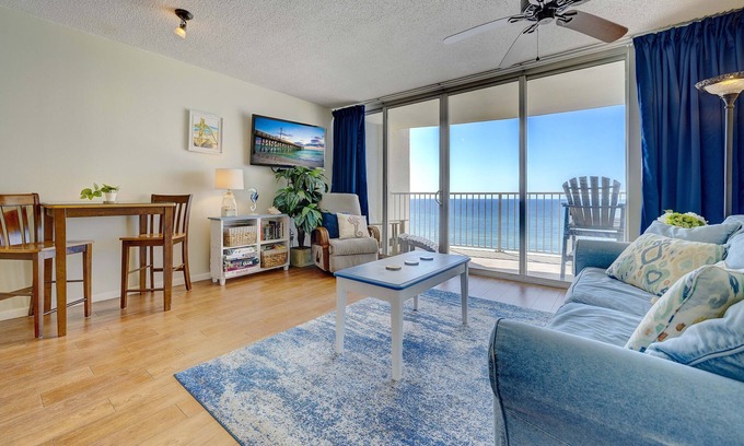Long Beach Condo | *Beachfront/FREE Beach Service. Resort reno done in March tons of updates*n