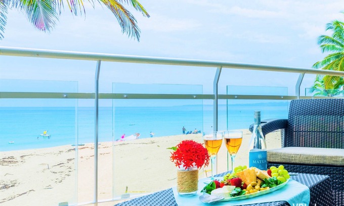 Puntas Condo | Beachfront ★ Pool ★ All New ★ AC ★ Free Gated Prkng ★ Laundry ★ WiFi ★ 1st Floor