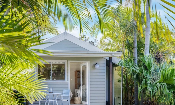 North Curl Curl House | Beachside Bliss for Two