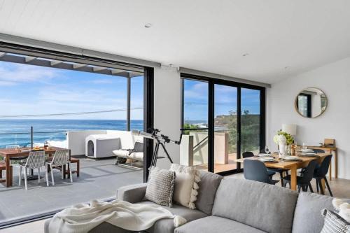 Kioloa House | Beachside in Kioloa - oceanfront luxury bungalow