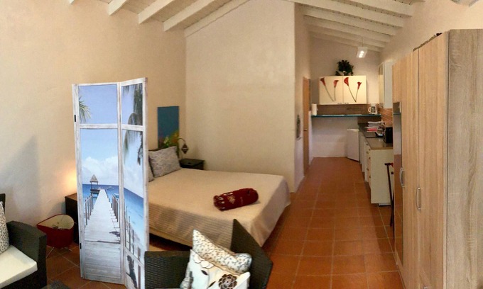 Beacon Hill Apartment | Beacon Hill Studio - Maho Beach - Simpson Bay Ideal place to relax