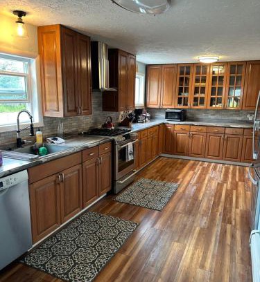 Chugiak House | Bear Mountain View 4BR Home- Only 25 Min from Anchorage, Great Central location ,- 5 star property