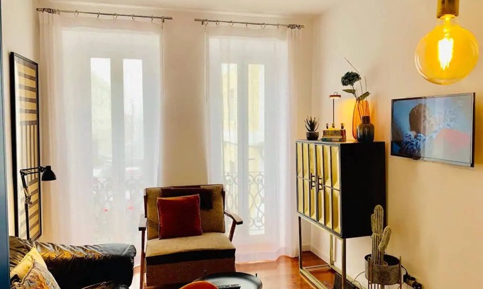 Marvila Apartment | Beato Style East Riverbank