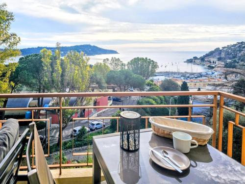 Villefranche-sur-Mer Apartment | Beau 2 pieces avec vue imprenable sur la rade