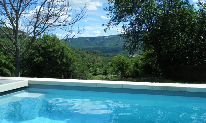 Saint-Martin-de-Castillon House | Beautiful renovated Mas with swimming pool, beautiful view of the Luberon, very quiet