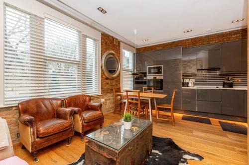 Thamesfield Apartment | Beautiful 1BR, 2 min Putney Train St, 5min to Tube