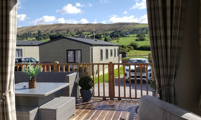 Fence House | Beautiful 2-bed Lodge Ribble Valley Clitheroe