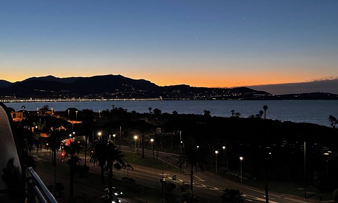 La Californie Apartment | Beautiful 2 bedroom flat with sea view.