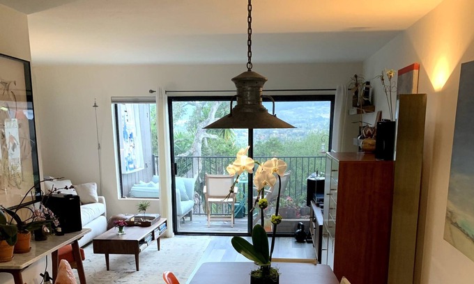 Alta Mesa Condo | Beautiful 2 Br, 1.5 Bath Mesa Condo with Mountain Views