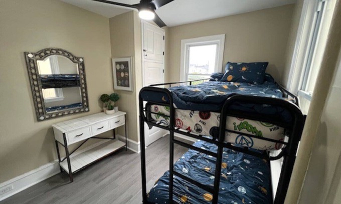 Ventnor City Apartment | Beautiful 2 BR apartment near beach! Ventnor!