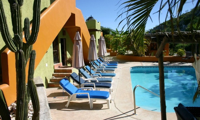 Los Barriles House | Beautiful 3 Bedroom Poolside Homes Near Pickleball & Beach