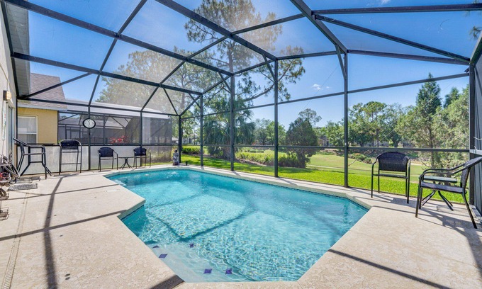 Haines City House | Beautiful 3-bedroom house, with private pool, facing golf course