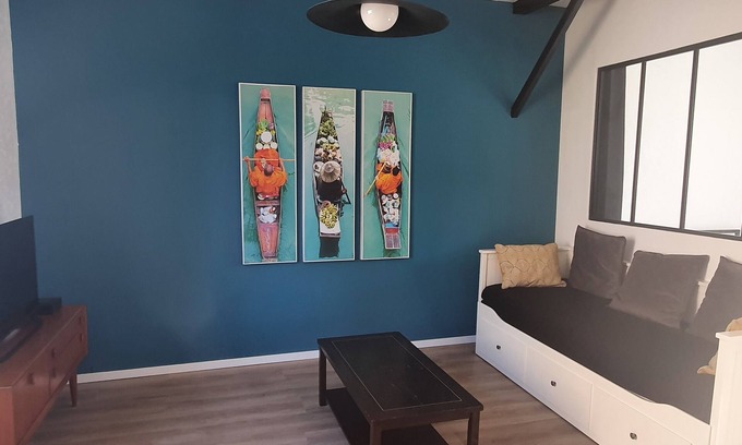 Parame Apartment | Beautiful 4/6-person apartment