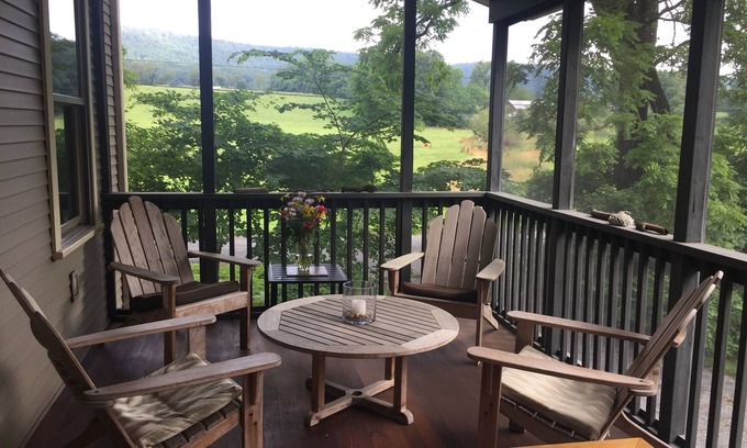 Centre Hall House | Beautiful, 5-bedroom country home10 minutes from Penn State and the Stadium