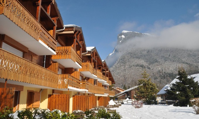 Samoens Apartment | Beautiful, 5-star rated apartment, quiet and 5 minutes from the town centre