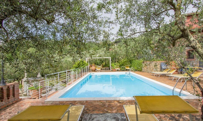 Pieve a Nievole Apartment | Beautiful apartment for 2 people with A/C, hot tub, WIFI, pool, TV, patio, pets allowed and park.